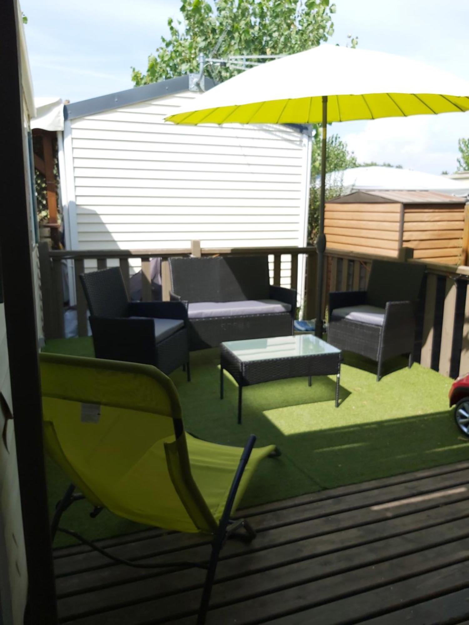 Vacances Familiales Dans Camping Avec Piscine Fréjus Exterior foto